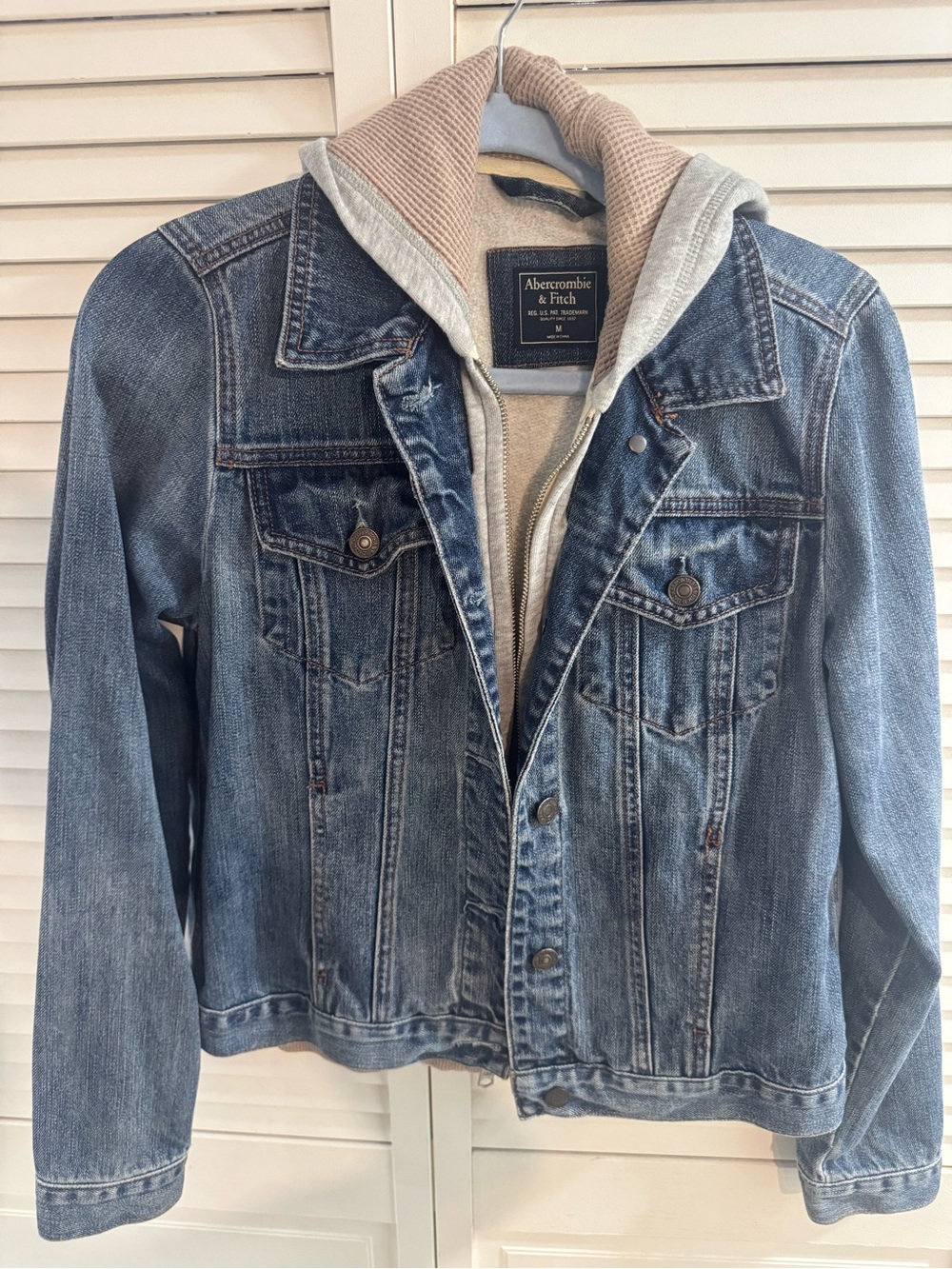 Abercrombie & Fitch Blue Denim Jacket with Beige Knit Hood